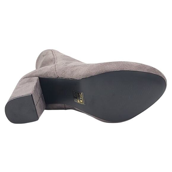 Boohoo Women Kasey Block Heel Zip Up Ankle Booties US 10 Grey Faux Suede - Picture 6 of 6